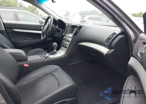 2009 Infiniti G37X from USA, damaged, VIN JNKCV61F99M363129